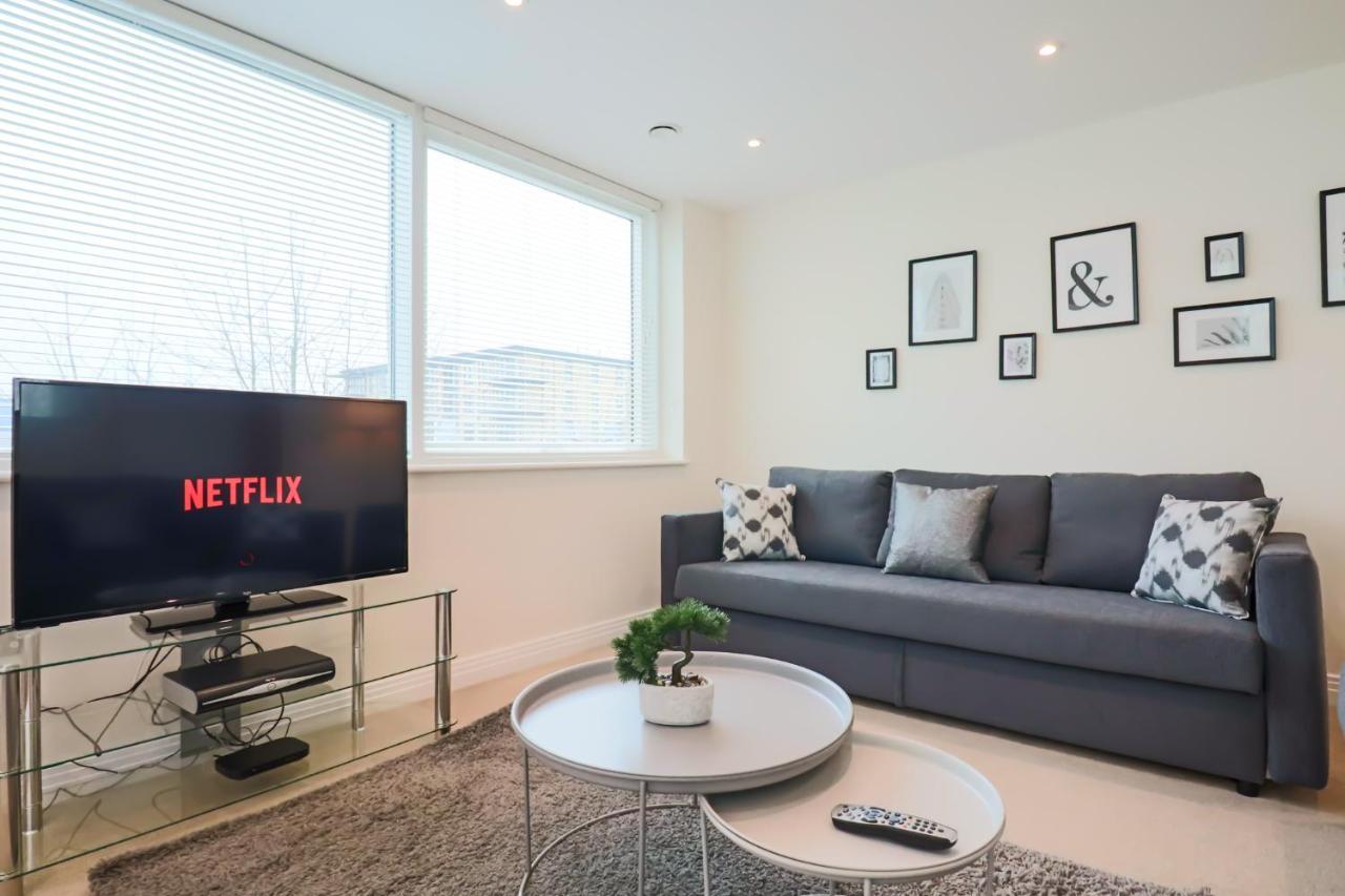 Portfolio - Welwyn Business Park Apartment *