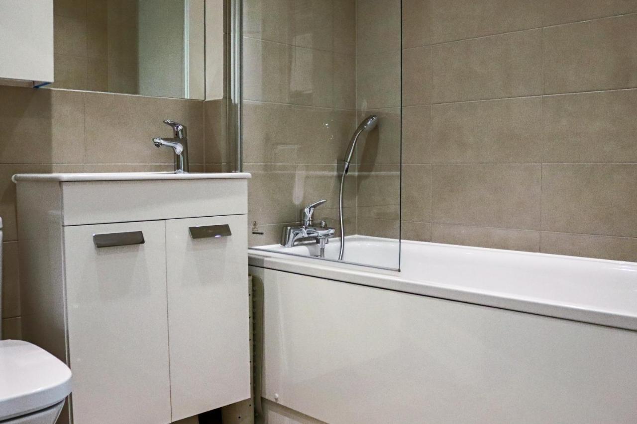 Portfolio - Welwyn Business Park Apartment *