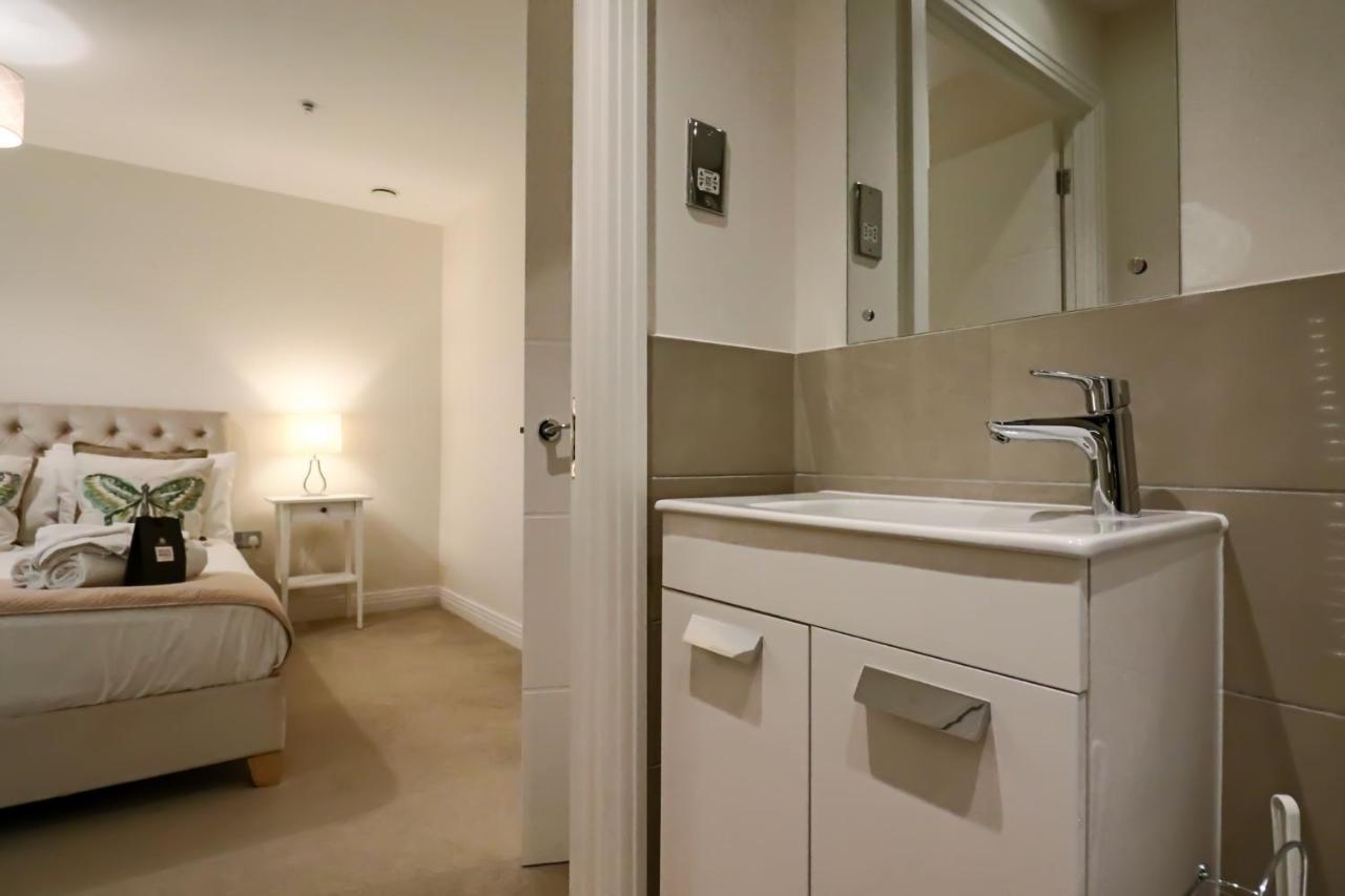 Portfolio - Welwyn Business Park Apartment *